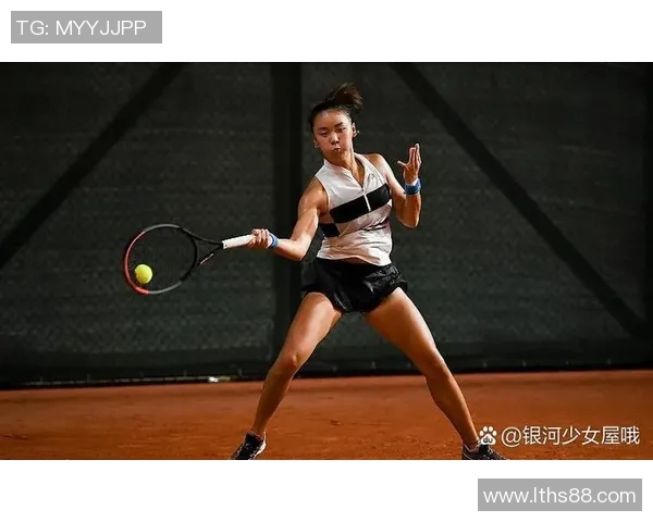 南京网球队的节奏揭秘:网球巨献背后的故事与激情 南京网球队的节奏揭秘:网球巨献背后的故事与激情