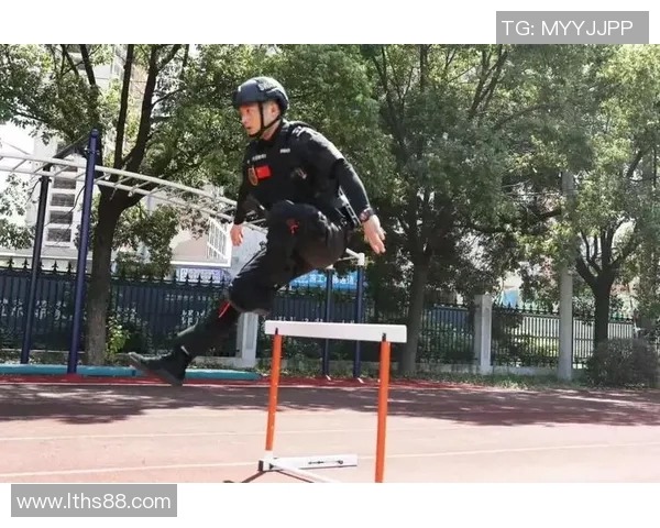 南京滑板队战术解析:从训练到比赛的全方位策略探讨 南京滑板队战术解析:从训练到比赛的全方位策略探讨