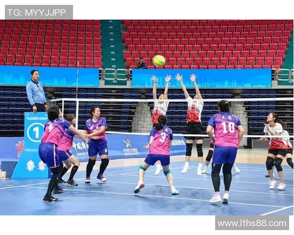 成都排球队总决赛精彩表现解析展现实力与团队合作的完美结合 成都排球队总决赛精彩表现解析展现实力与团队合作的完美结合