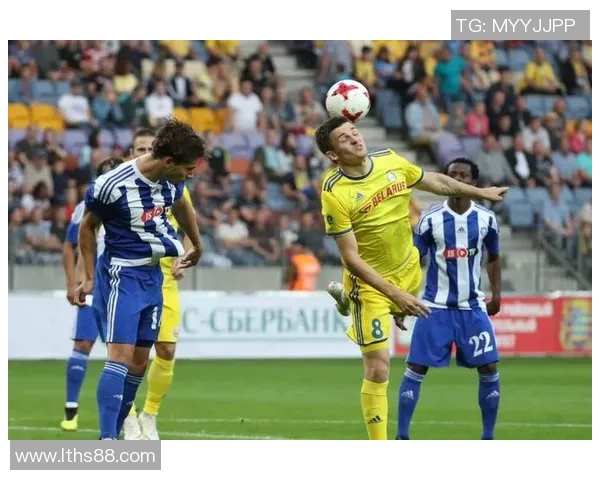 拉迪与赫尔辛基的激烈对决揭示足球战术与团队合作的魅力