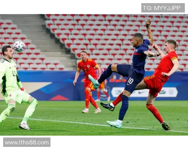 法国与美国足球友谊赛精彩对决展现两国足球魅力与文化交流