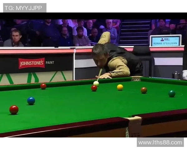 阿瓦雷斯VS对手激战即将开启球迷热情高涨期待精彩表现