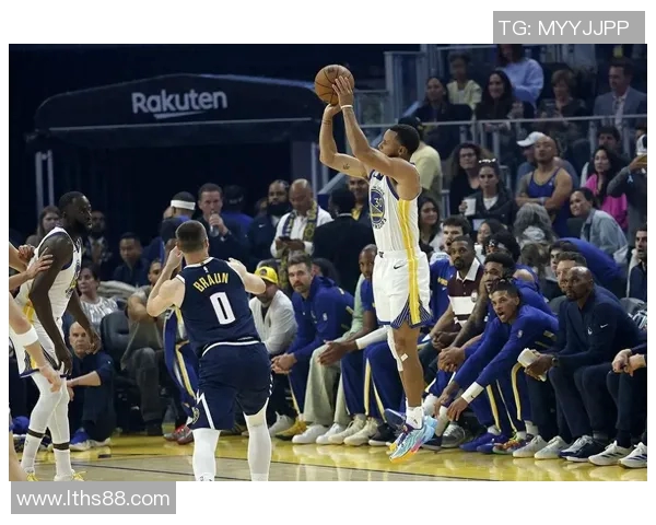 勇士与掘金季前赛精彩全场录像回顾及精彩瞬间分析